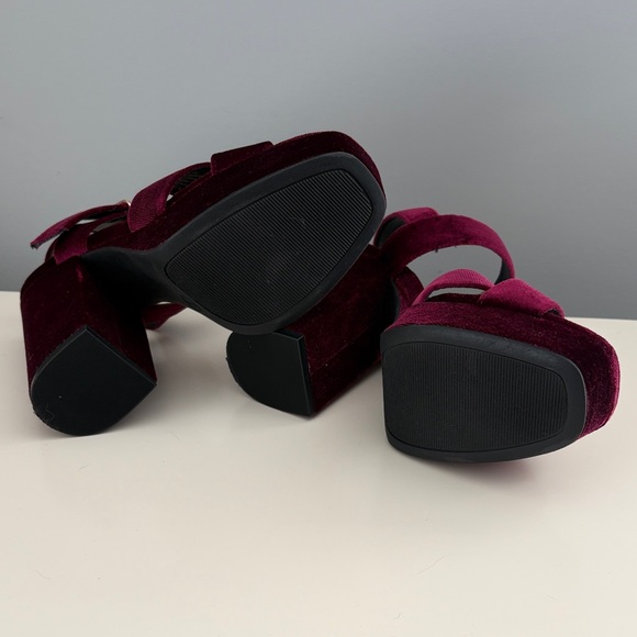 Mossimo Supply Co. Burgundy Velvet Platform Heels - Picture 4 of 8